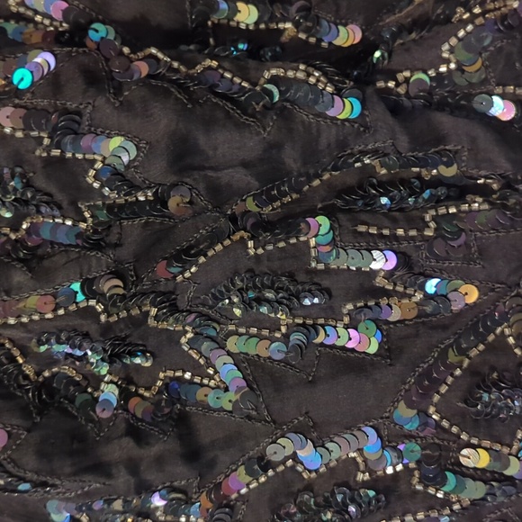 Variations Top and Skirt - Picture 7 of 7